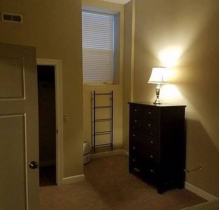 5th image of 1400 W 4th St #309