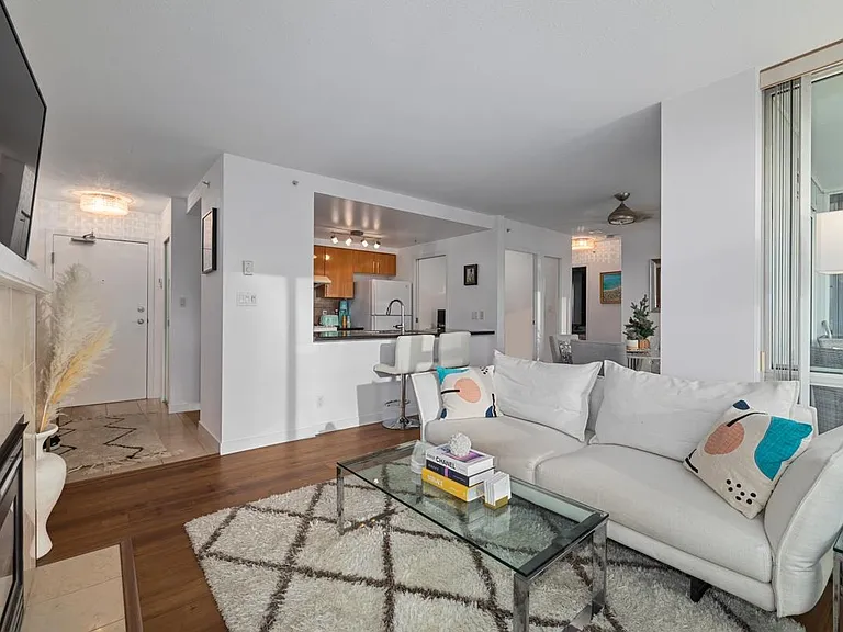 1077 Marinaside Cres #2201 — Photo 3