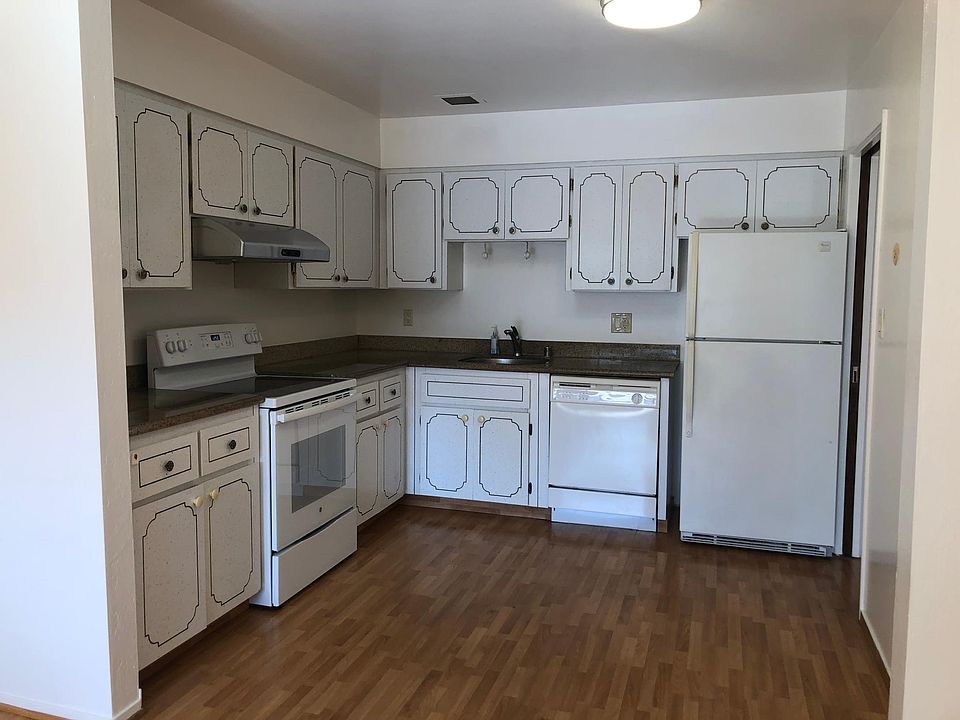1st image of 2933 Clement St APT 2