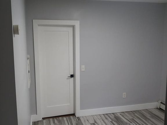 5th image of 164 Delaware Ave #19E