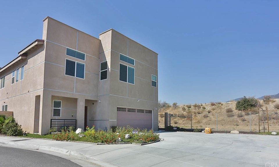 1st image of 2002 N Colony Way