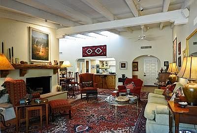 4th image of 1127 E Ocotillo Circle
