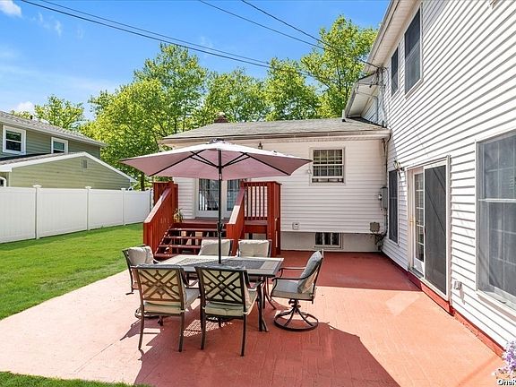 3rd image of 6 Culver Ct