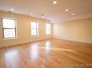 135 Newark Ave #2, Jersey City, NJ 07302