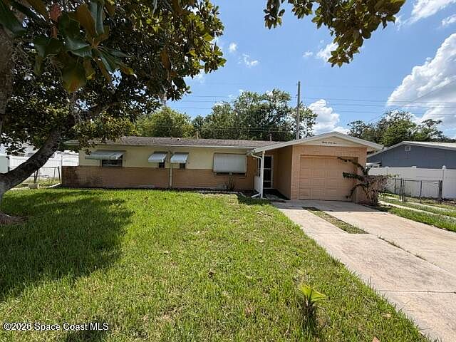 1st image of 3065 Las Palmas Dr