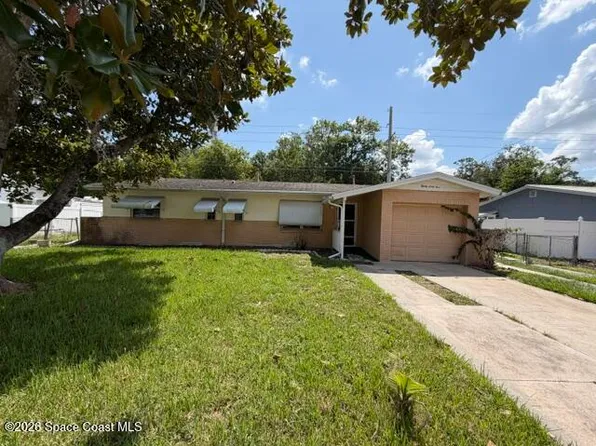3065 Las Palmas Dr, Titusville, FL 32780