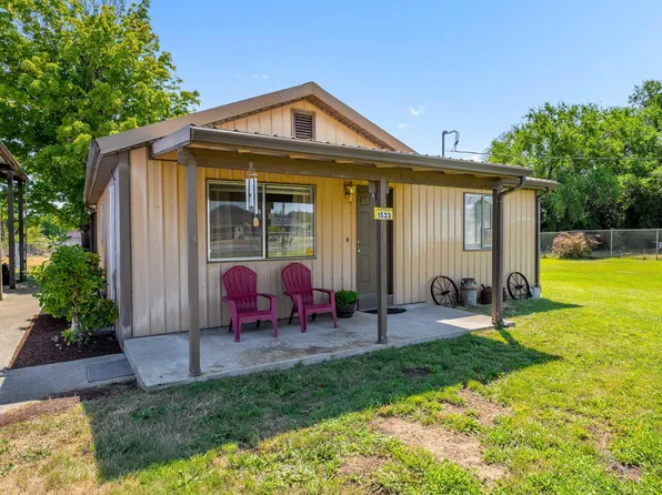 1533 Boundary Rd, Grants Pass, OR 97527