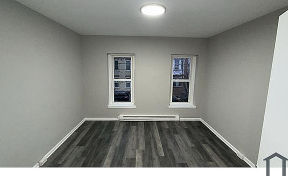 4th image of 118 N 2nd St