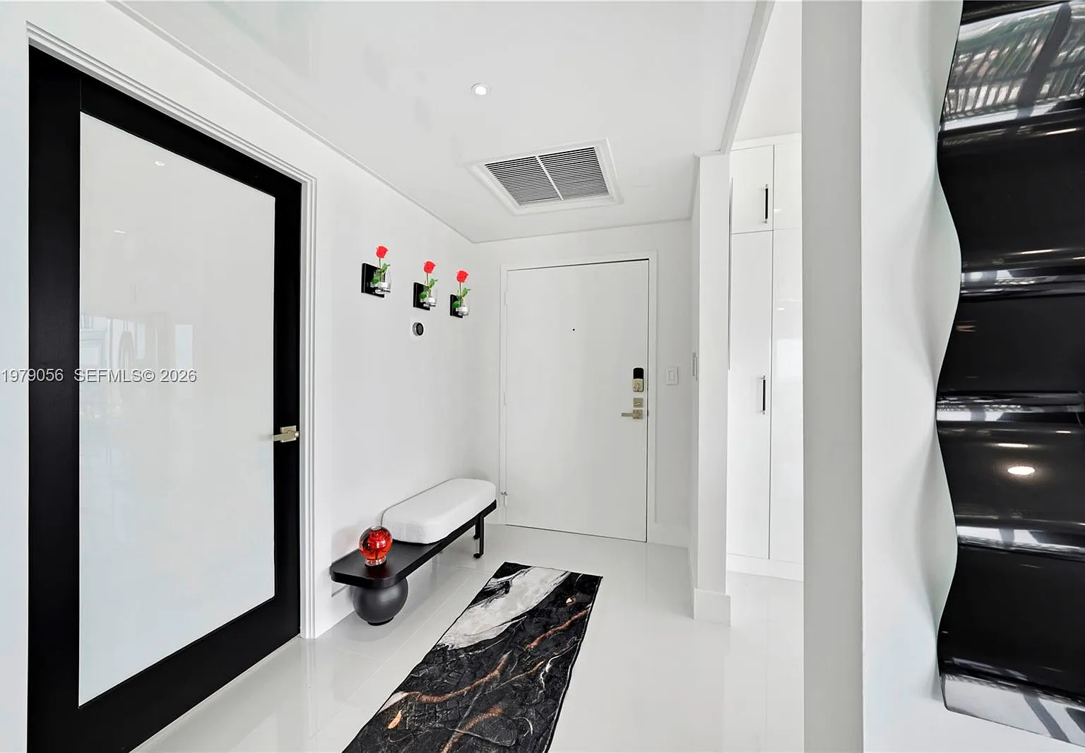 Ocean Club Condo — Photo 2