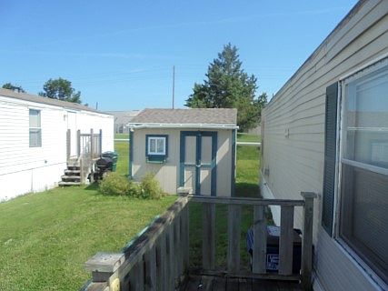 2nd image of 3323 Iowa St Lot 111