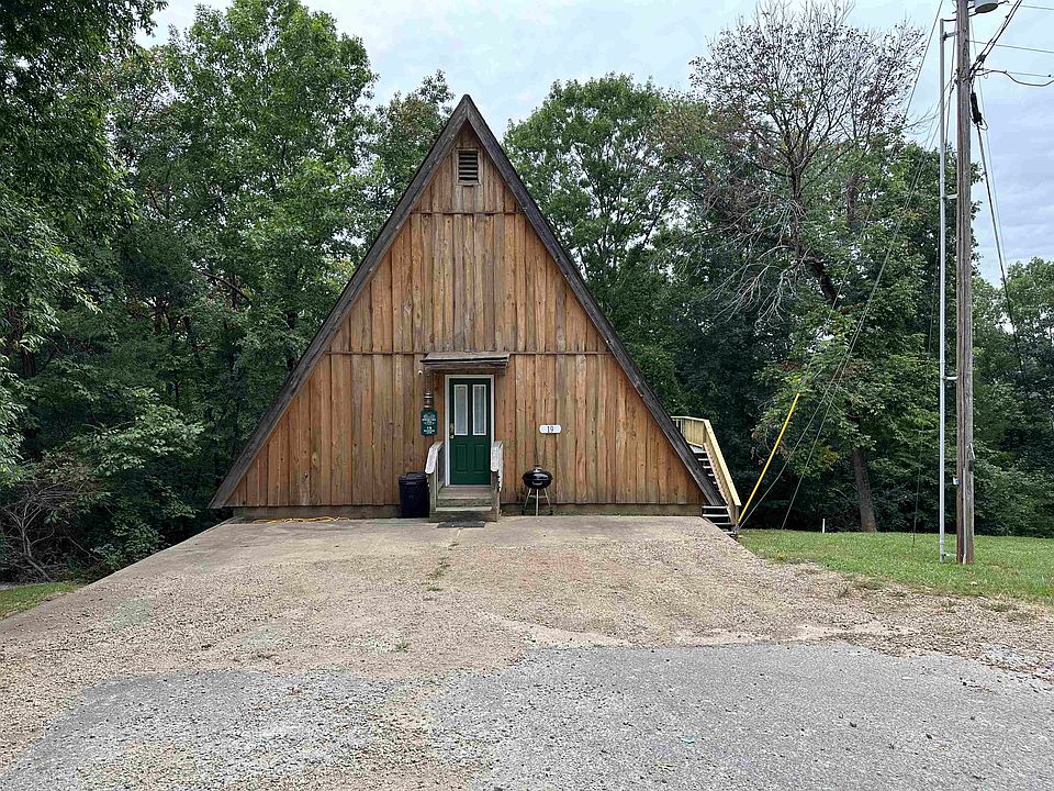 1st image of 19 Riverview Cir