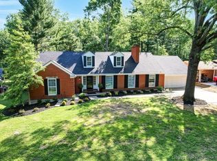 412 Merryman Dr, Jeffersonville, IN 47130