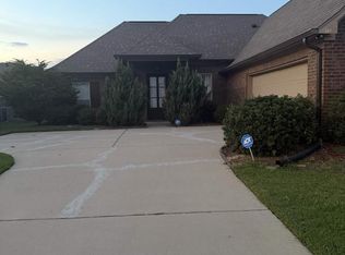 114 Essen Ln, Madison, MS 39110