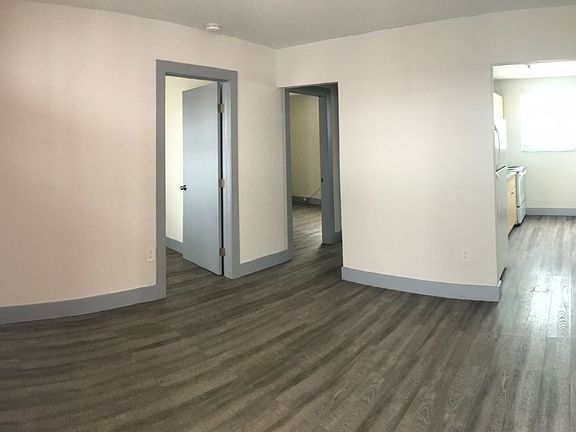 3rd image of 1801 NW 2nd Ct #1805-203