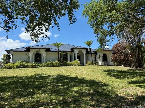 7725 Gullotti Pl, Port Saint Lucie, FL 34952