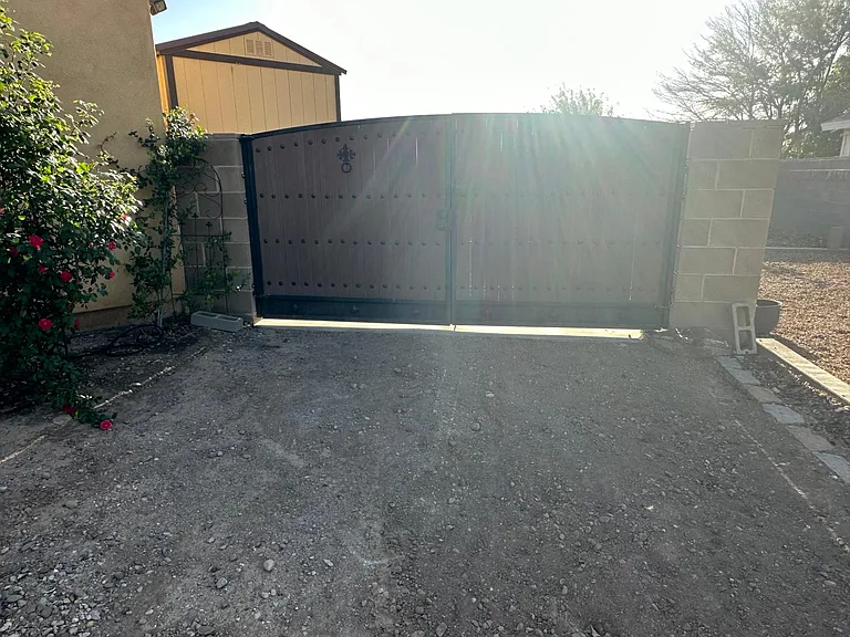 N Spencer Ln — Photo 12