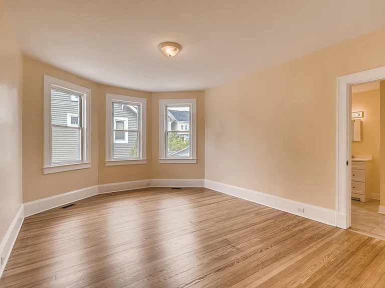 36 E Burke Ave #1 — Photo 14