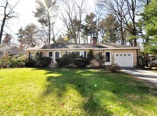 8 Mohegan Rd, Acton, MA 01720