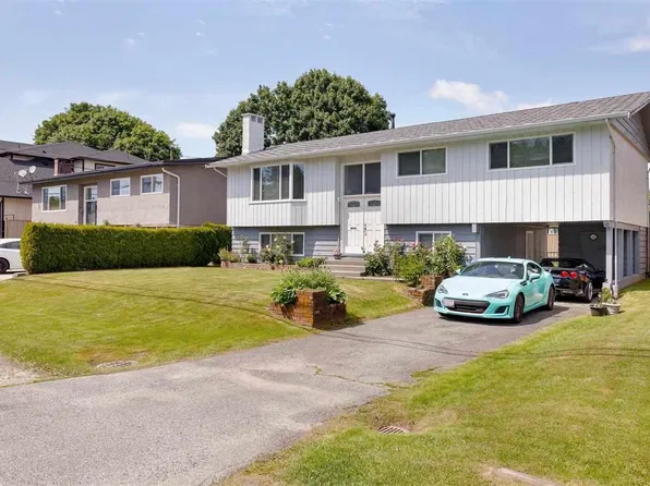 11771 82a Ave, Delta, BC V4C 2E5