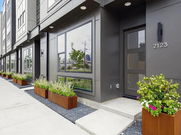 2121 Emancipation Ave, Houston, TX 77003