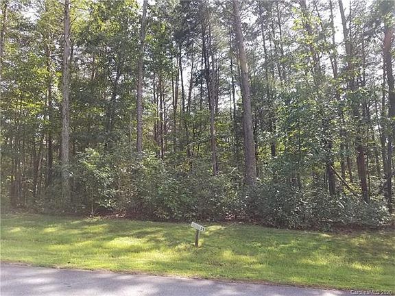3rd image of 129 Pier Dr #31