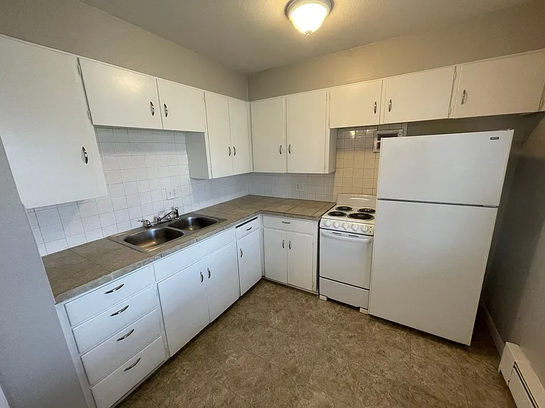 10771 W 38th Ave — Photo 3