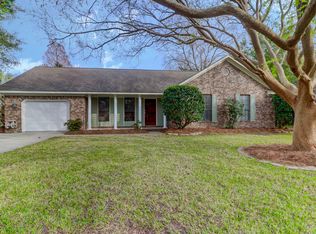 1056 Kingswood Dr, Charleston, SC 29412