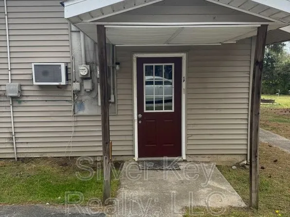 1432 Niles Ferry Rd APT 1, Madisonville, TN 37354