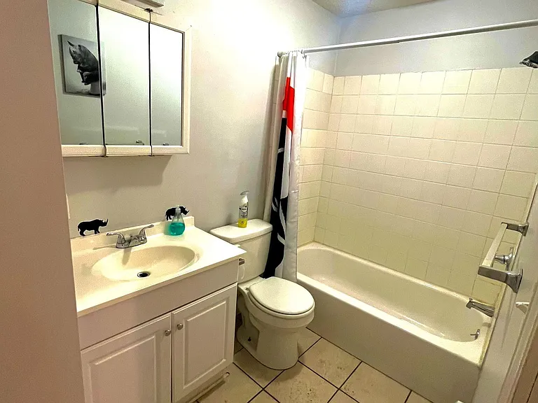 Holiday Meadows Apartments — Photo 25