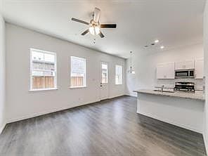 2nd image of 2414 Bent Oak Trl