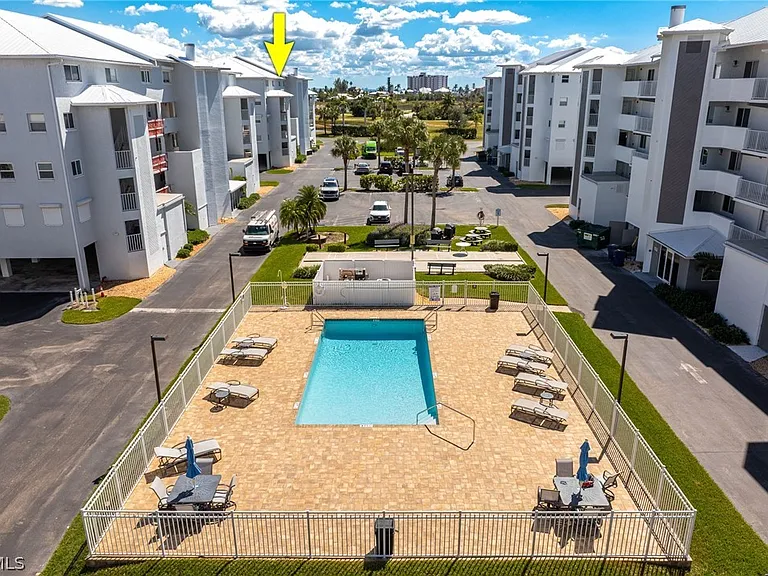 4511 Bay Beach Ln #315 — Photo 32