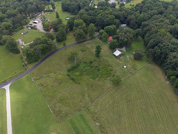 5th image of 373 Hatch Rd