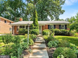 5407 Linden Ct, Bethesda, MD 20814