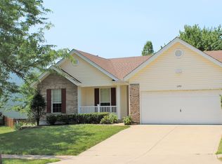 12922 Polo Parc Dr, Saint Louis, MO 63146