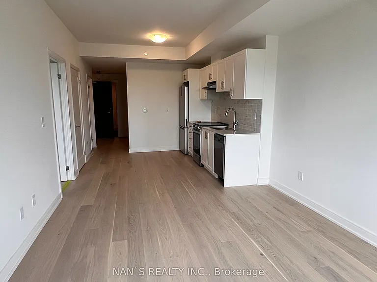 715 Davis Dr #B902 — Photo 5