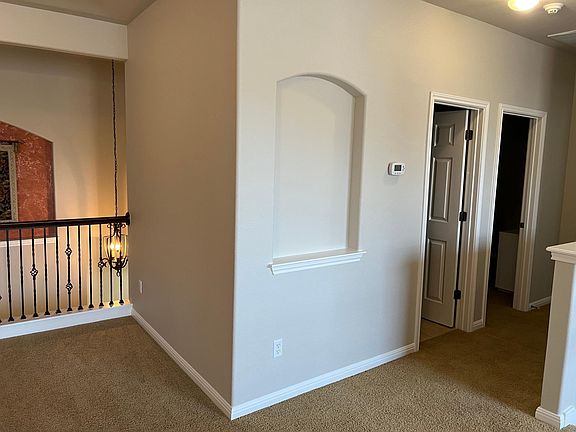 5th image of 3008 Heathmount Dr