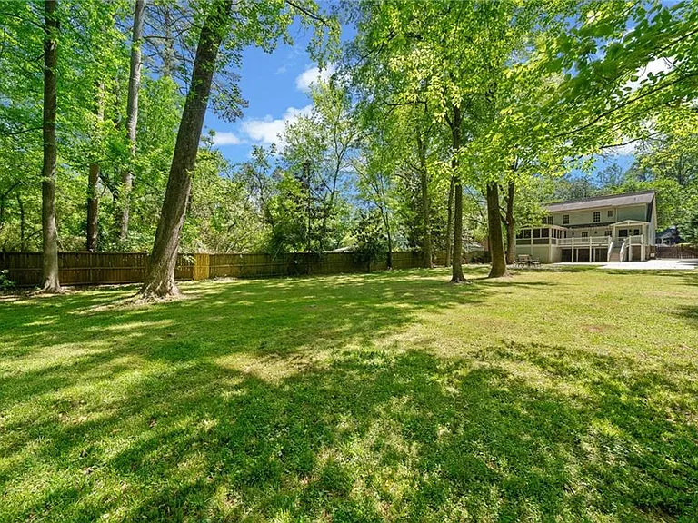 1785 Meadowdale Ave NE — Photo 45