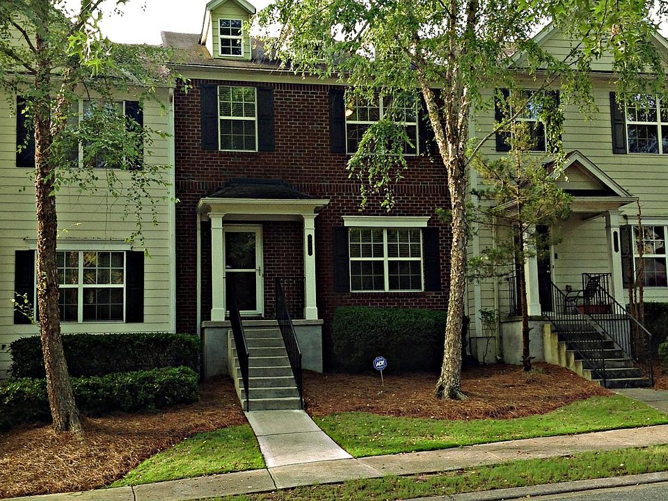 1st image of 823 Society Ct