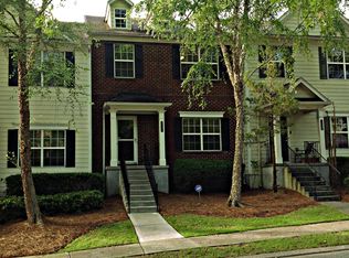 823 Society Ct, Woodstock, GA 30188