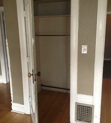 2nd image of 1222 Pearl St APT G