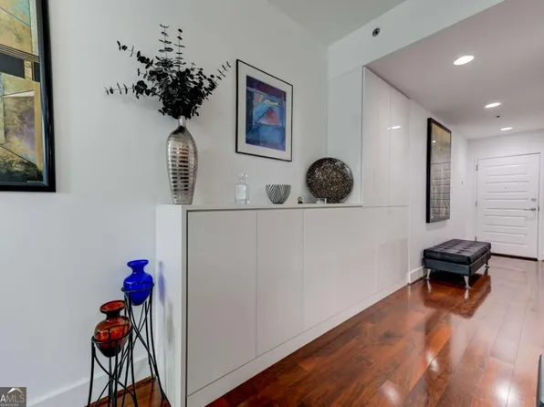 1080 Peachtree St NE Unit 905, Atlanta, GA 30309