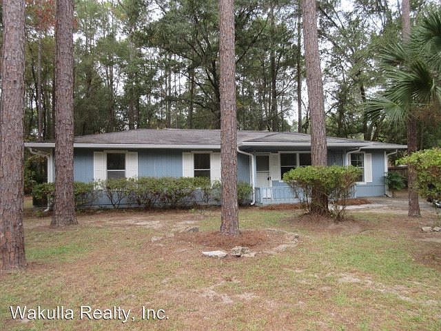 1st image of 219 Marie Cir