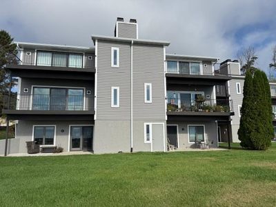 150 E Summit Beach Dr, Algoma, WI, 54201