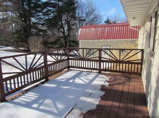 16 Lauretta Dr, Lloyd, NY 12528