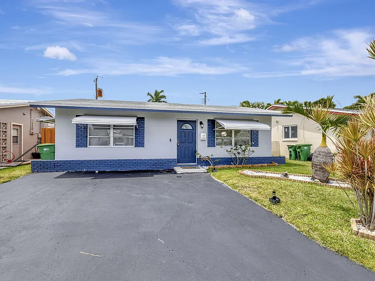 4901 NW 27th Way — Photo 52