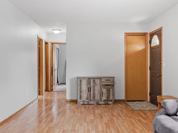 5th image of 908 38th Ave