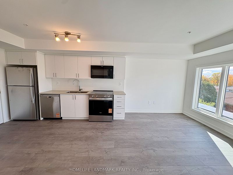 Toronto Townhouse for rent - 2 Bedrooms — photo 3