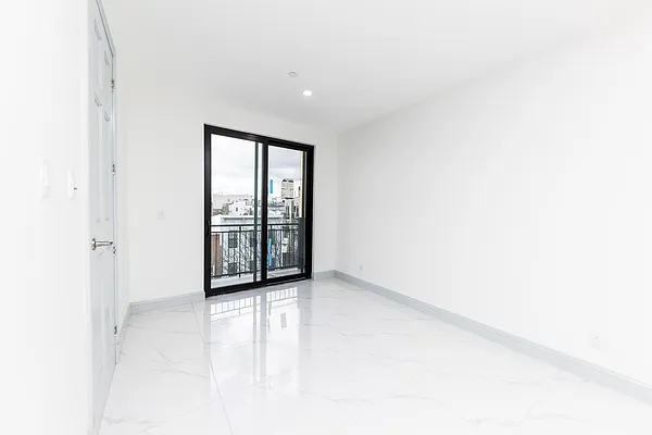 Rented by Oxford Property Group | media 10