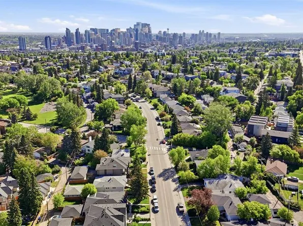 2406 2408 Richmond Rd SW #2404, Calgary, AB T2T 5E4