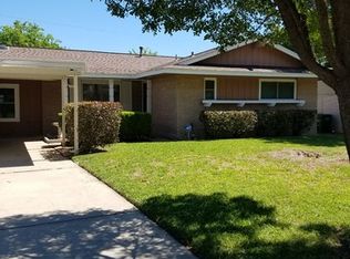 3707 Crossette Dr, San Antonio, TX 78228
